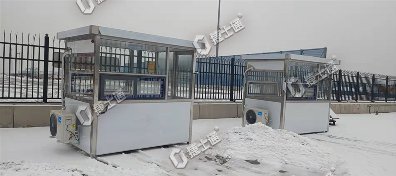  雪景中的不銹鋼崗亭